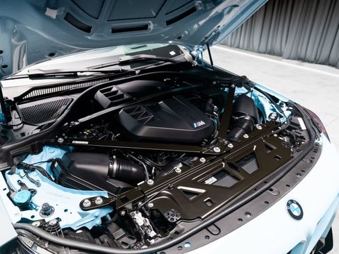 Used 2024 BMW M2 w/ Lighting Package RWD image 41