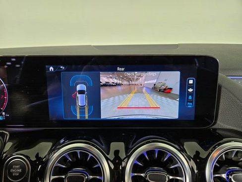 Certified 2025 Mercedes-Benz GLA 250 4MATIC image 27