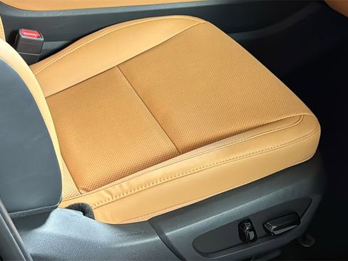 Certified 2025 Lexus NX 350 AWD w/ Premium Package image 13