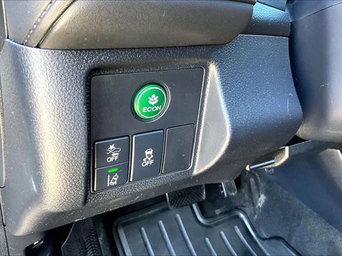 Used 2019 Honda HR-V EX image 33