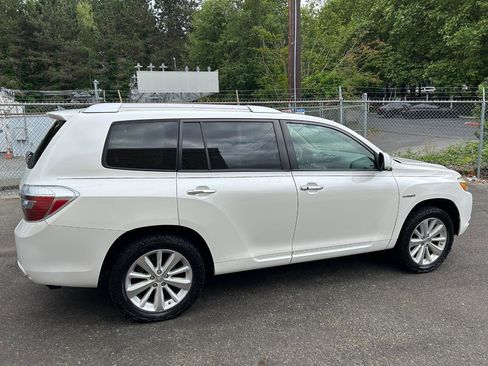 Used 2010 Toyota Highlander Limited AWD/4WD image 4
