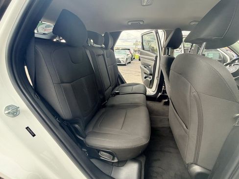 Used 2023 Hyundai Tucson SEL FWD image 18