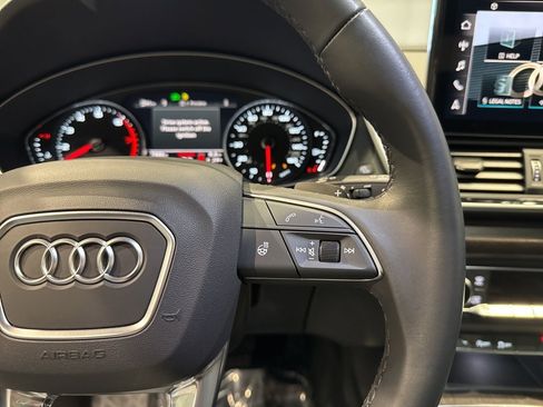 Used 2024 Audi Q5 2.0T Premium image 27