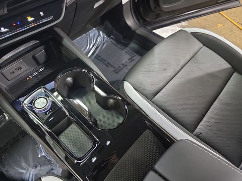 New 2026 Buick Envision Sport Touring image 25