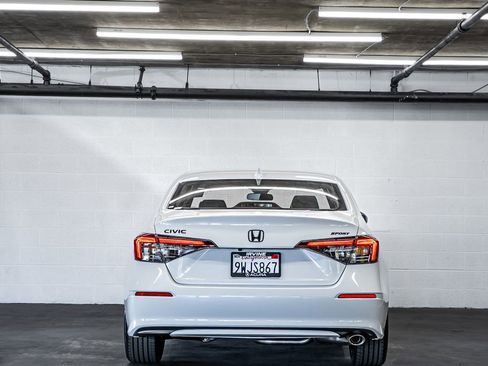 Used 2026 Honda Civic Sport image 4