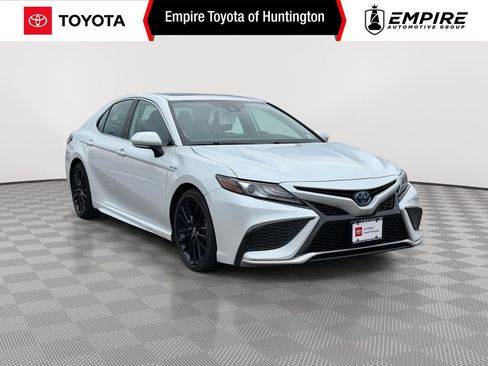 Used 2021 Toyota Camry XSE w/ Navigation Upgrade Package image 1