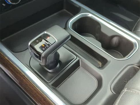 Certified 2022 GMC Sierra 1500 Elevation w/ Elevation Premium Package image 15