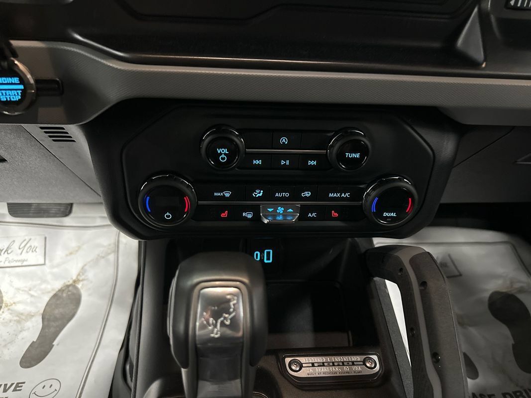 Used 2021 Ford Bronco Big Bend AWD/4WD image 16