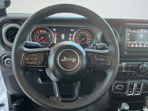 Used 2023 Jeep Wrangler Sport AWD/4WD image 10