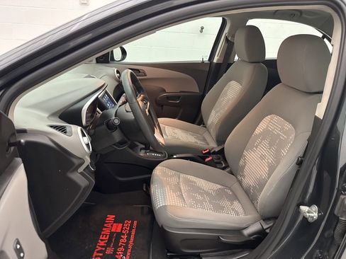 Used 2018 Chevrolet Sonic LS FWD image 17