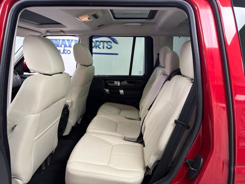 Used 2013 Land Rover LR4 HSE LUX AWD/4WD image 32