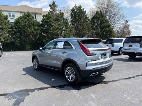 Used 2024 Cadillac XT4 Premium Luxury image 5