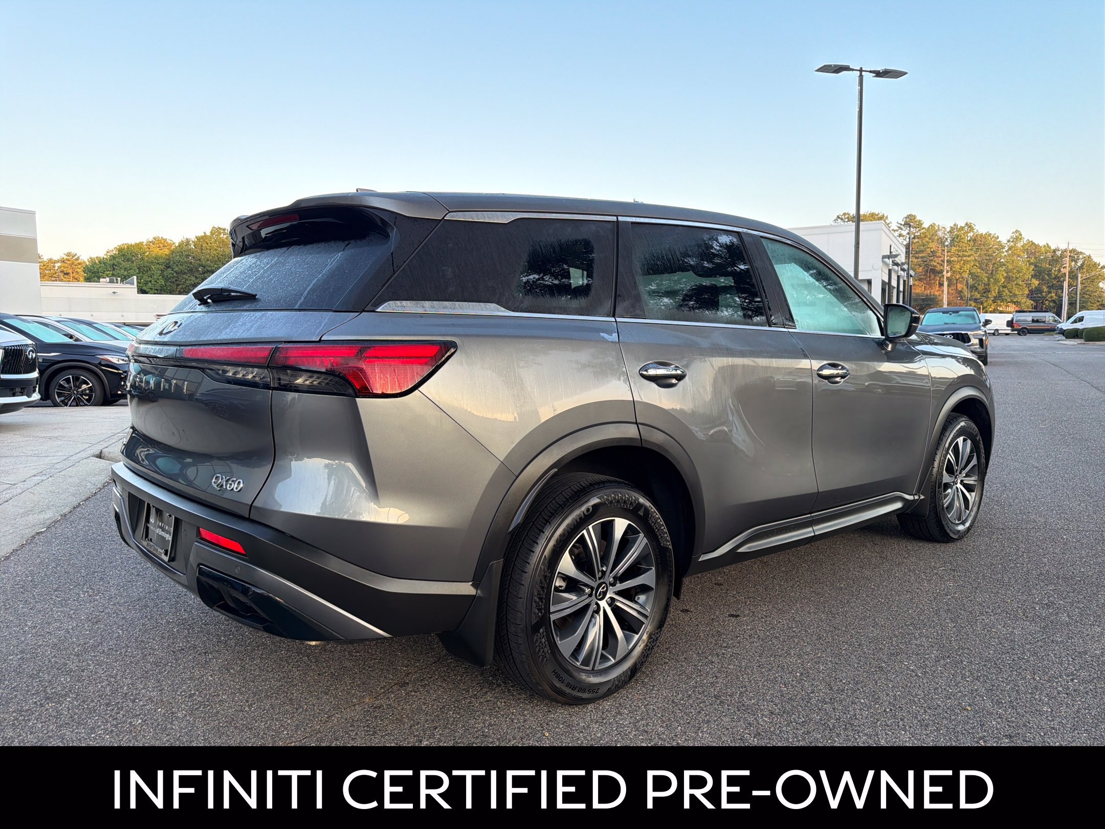Certified 2025 INFINITI QX60 Pure AWD/4WD image 12
