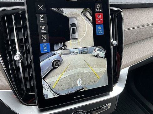 New 2026 Volvo XC90 T8 Ultra w/ Lounge Package AWD/4WD image 22