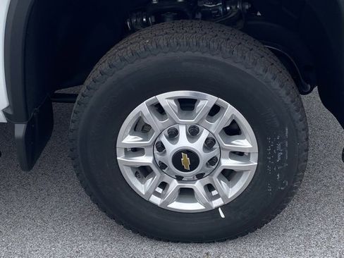 New 2025 Chevrolet Silverado 2500 W/T w/ WT Convenience Package image 34