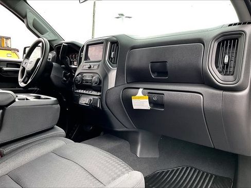 Used 2024 Chevrolet Silverado 1500 Custom Trail Boss AWD/4WD image 14
