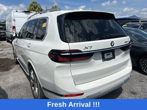Used 2025 BMW X7 xDrive40i image 10