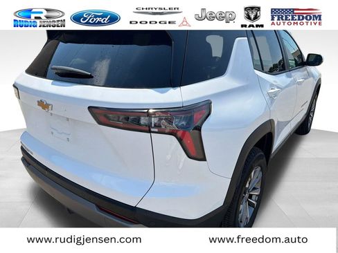 Used 2026 Chevrolet Equinox LT AWD/4WD image 5