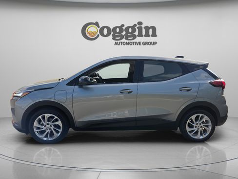 New 2027 Chevrolet Bolt LT w/ Comfort Package image 2