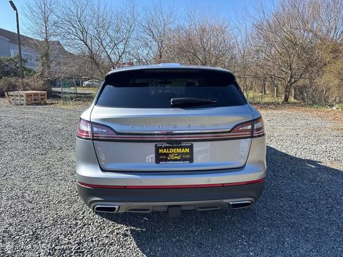 Used 2022 Lincoln Nautilus Reserve w/ Luxury Package image 4