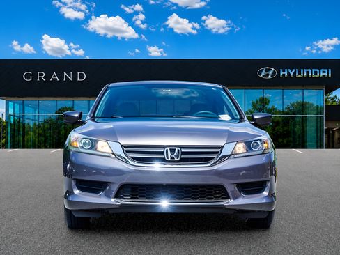 Used 2014 Honda Accord LX image 8
