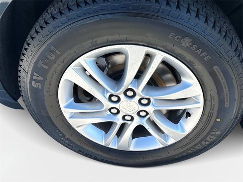 Certified 2018 Buick Enclave Premium image 11