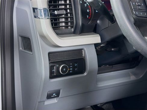 Used 2023 Ford F250 XL image 11