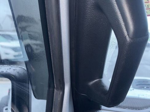 Used 2023 Jeep Gladiator Rubicon w/ Cold Weather Group image 42