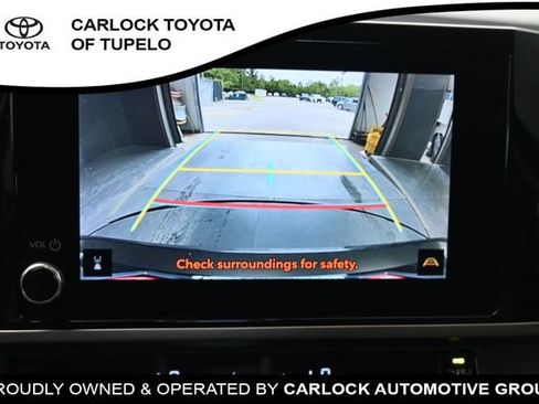 Used 2025 Toyota Camry LE w/ Convenience Package FWD image 13