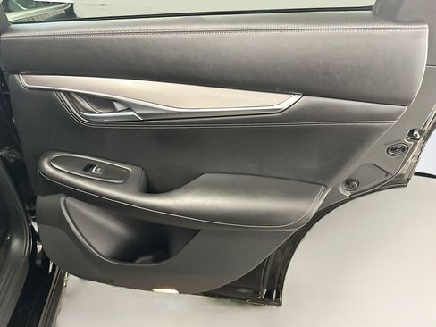 Used 2023 INFINITI QX55 Luxe w/ Cargo Package image 32