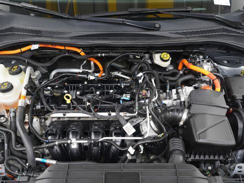 Used 2022 Ford Escape Titanium image 30