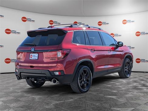 Certified 2025 Honda Passport Black Edition image 5