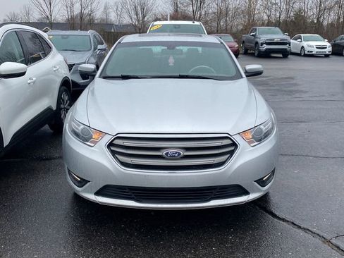 Used 2016 Ford Taurus SEL w/ Equipment Group 201A image 12