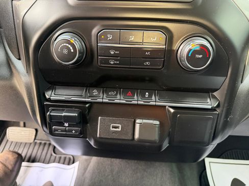 Used 2020 Chevrolet Silverado 1500 Custom Trail Boss w/ Custom Convenience Package image 21