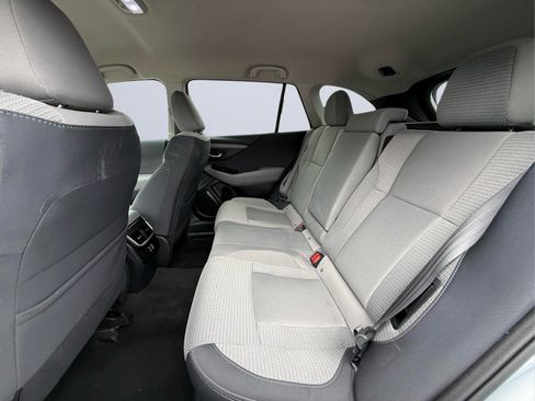 Used 2024 Subaru Outback Premium AWD/4WD image 19