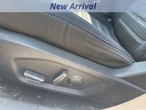 Used 2016 Ford Fusion SE FWD image 10