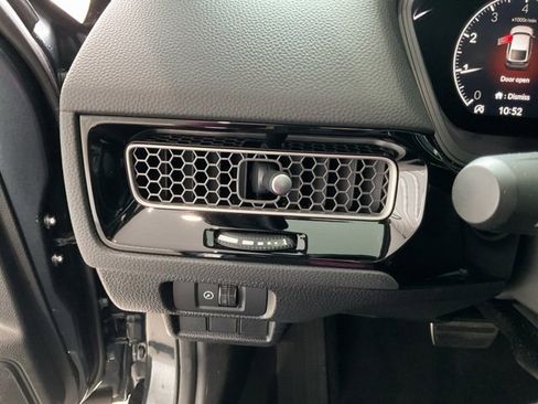 Certified 2025 Honda Civic Sport image 7