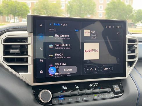 Used 2026 Toyota Tundra Platinum image 20