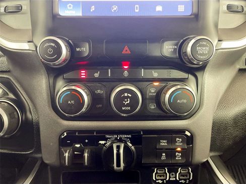 Used 2022 RAM 1500 Big Horn image 16