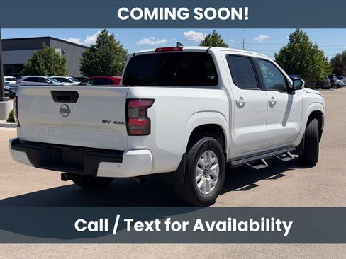 Used 2023 Nissan Frontier SV w/ SV Convenience Package AWD/4WD image 7