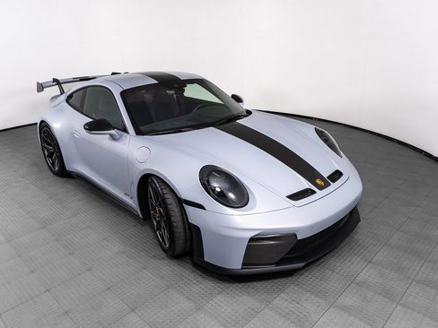 Used 2025 Porsche 911 GT3 RWD image 10