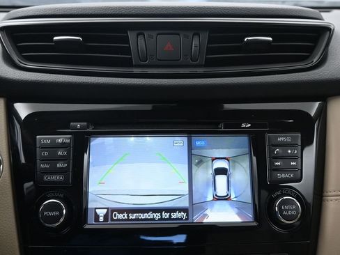 Used 2017 Nissan Rogue SL w/ SL Premium Package image 37