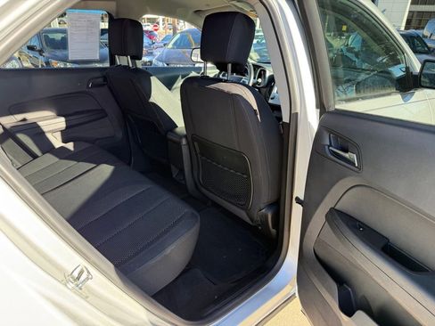 Used 2016 Chevrolet Equinox LT w/ Convenience Package image 16