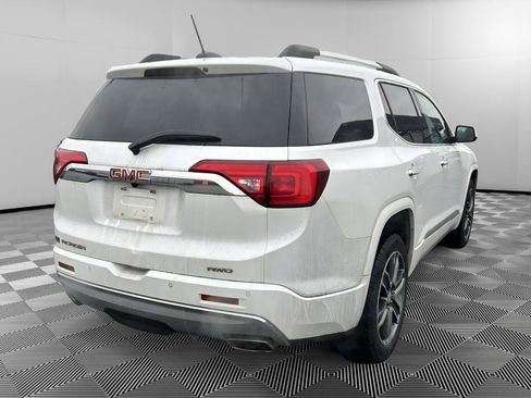 Used 2018 GMC Acadia Denali image 7