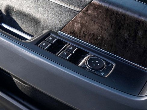 Used 2023 Ford F150 Lightning Lariat image 11