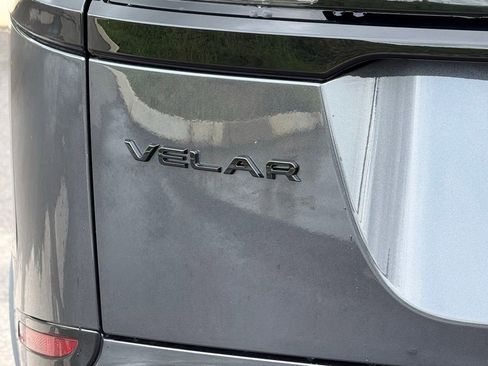 Certified 2026 Land Rover Range Rover Velar Dynamic SE AWD/4WD image 38