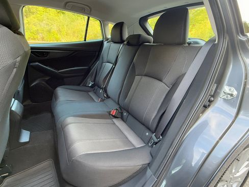 Used 2018 Subaru Impreza 2.0i Premium image 20