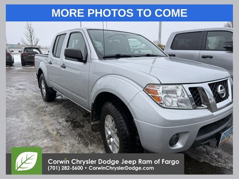 Used 2019 Nissan Frontier SV image 1