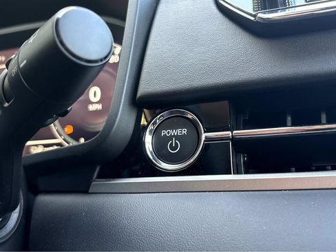 New 2026 Nissan Rogue SL AWD/4WD image 4
