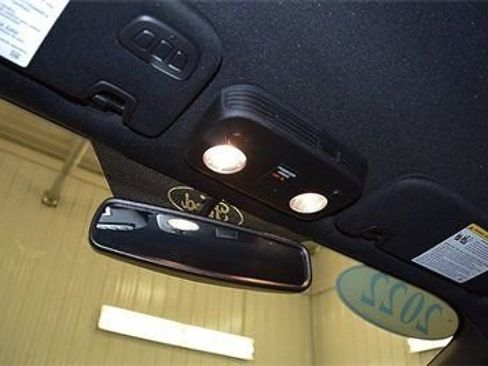 Used 2022 Ford Mustang Shelby GT500 w/ Handling Package image 25